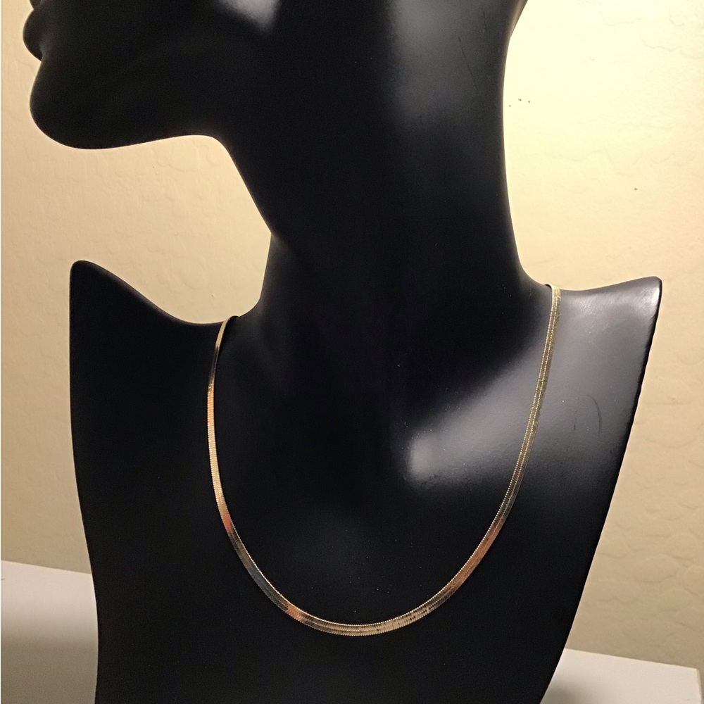Elegant Gold Colored Necklace NIP